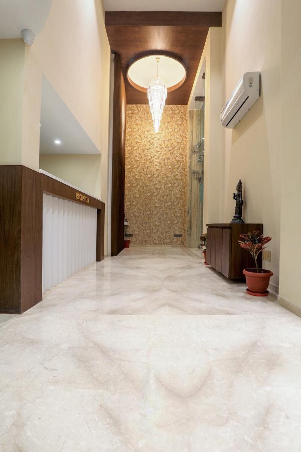 Hotel Kavery Rajkot Exterior photo